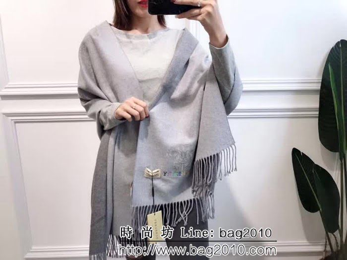 BURBERRY巴寶莉 2018新款 雙色雙面彩色刺繡羊絨圍巾 LLWJ6271